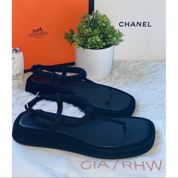 GIA Borghini x RHW Flat Thong Suede Sandals - Picture 5 of 13